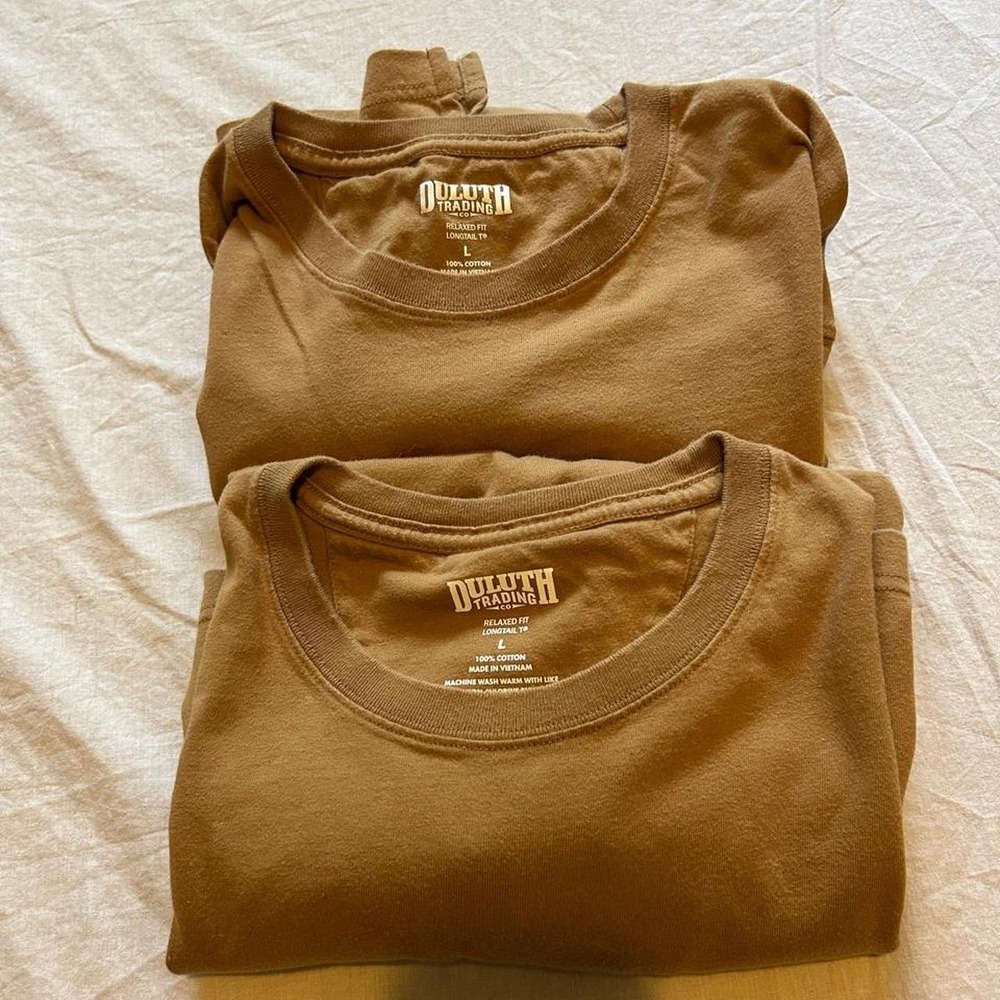 2x Duluth Trading Co brown relaxed fit longtail cotton t-shirts
